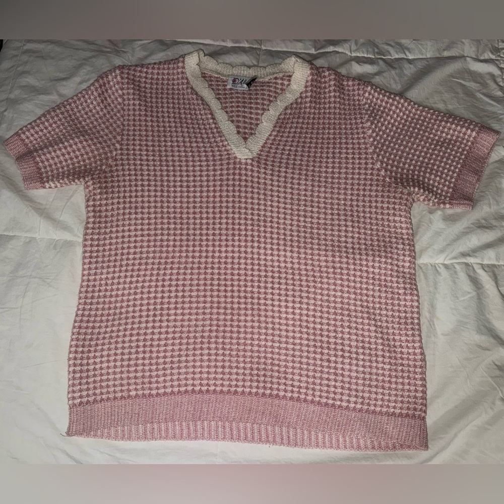 D’Allaird’s vintage retro 60s pink and white textured Lolita short sleeve shirt💕